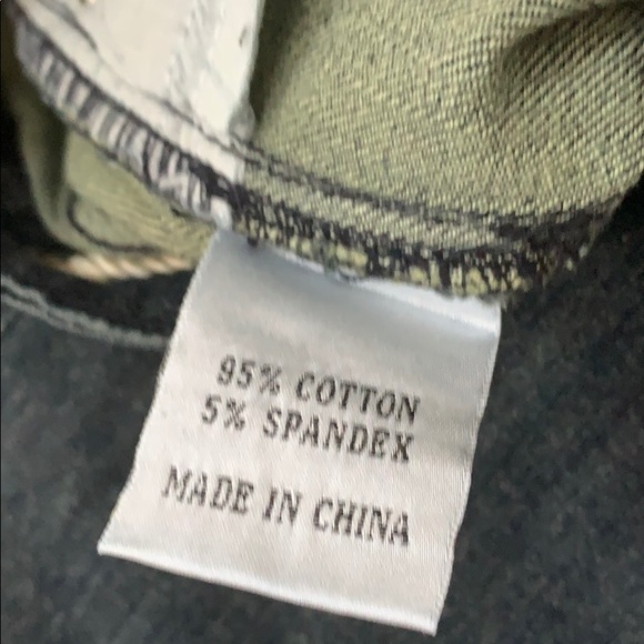 💗 Cache Denim Capris - Picture 6 of 7